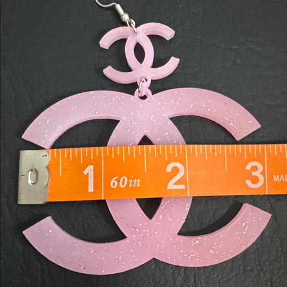 CC Fashion Bubblegum Pink Sparkling Earrings - Picture 7 of 9